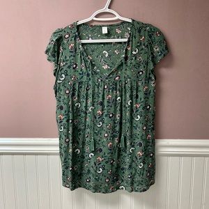 Old Navy green floral blouse